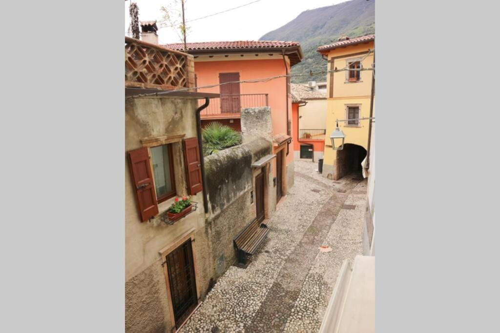 Apartamento PortaOrientale Malcesine Exterior foto